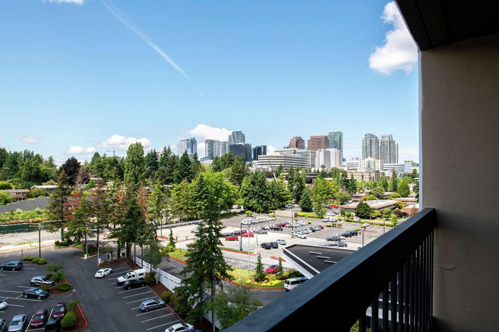Hilton Bellevue Exterior foto